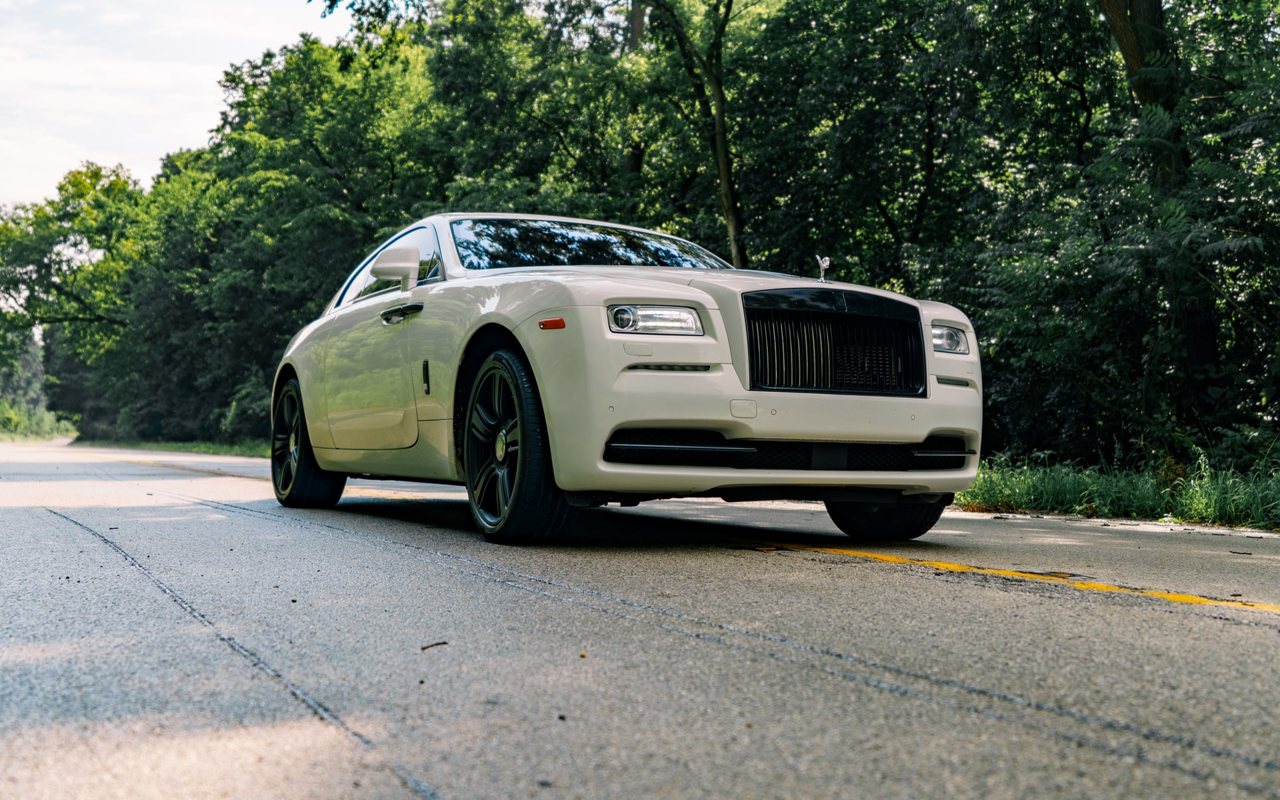 Rolls-Royce Wraith rental in Chicago, photo of the actual car